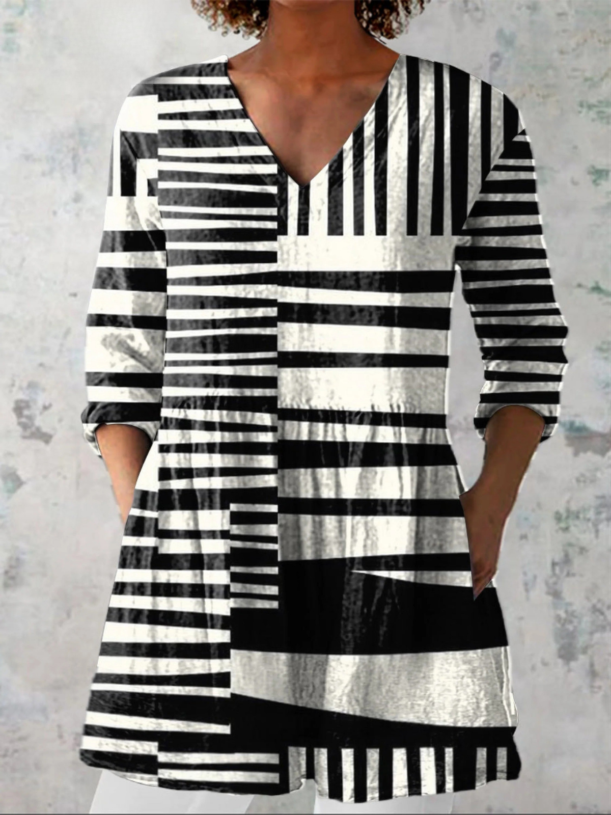 Lange Bluse mit ausdrucksstarkem Muster
