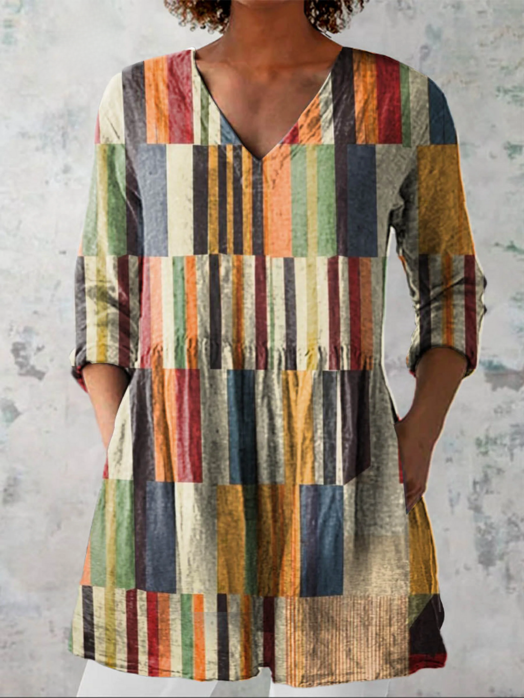 Lange Bluse mit ausdrucksstarkem Muster