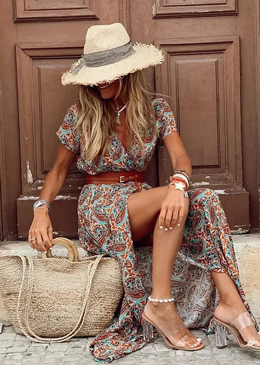 Ara – Lange, fließende Boho-Robe mit Gürtel
